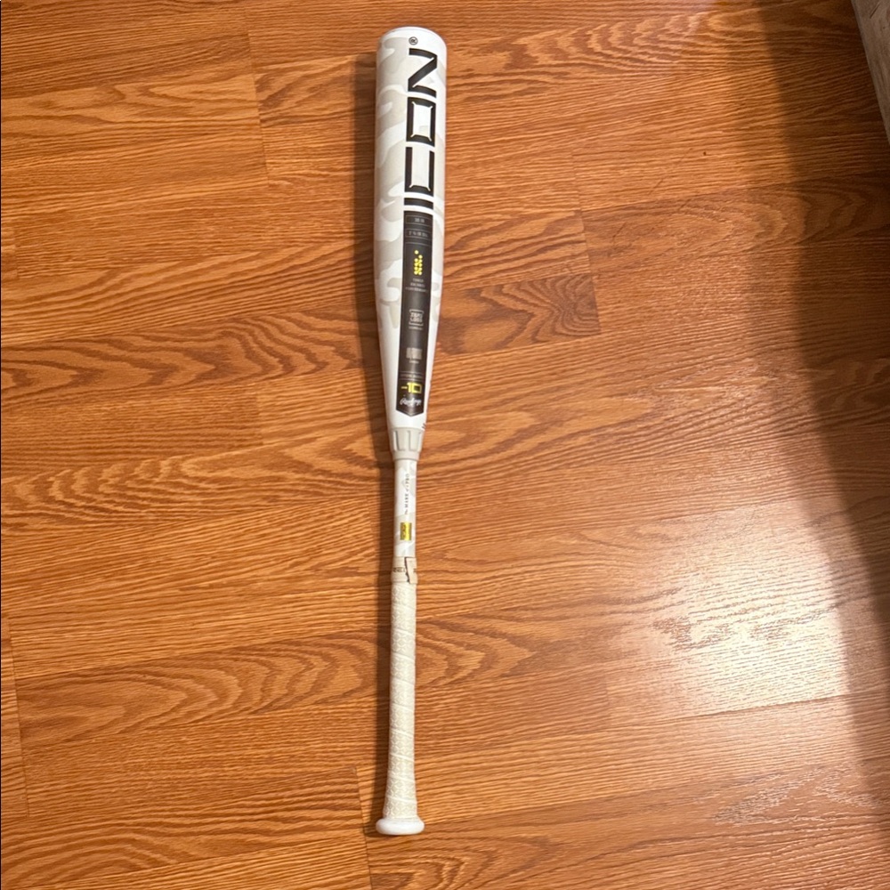 Rawlings Gold and White Baseball Bat